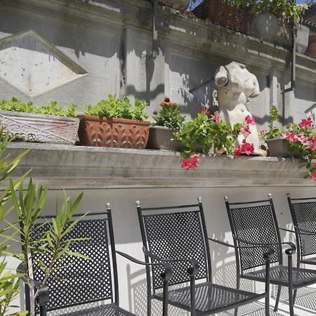 Family Apartment With Terrace Benátky Exteriér fotografie